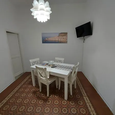 Casa Dei Normanni Ruggero *