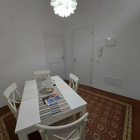 Casa Dei Normanni Ruggero Apartment *